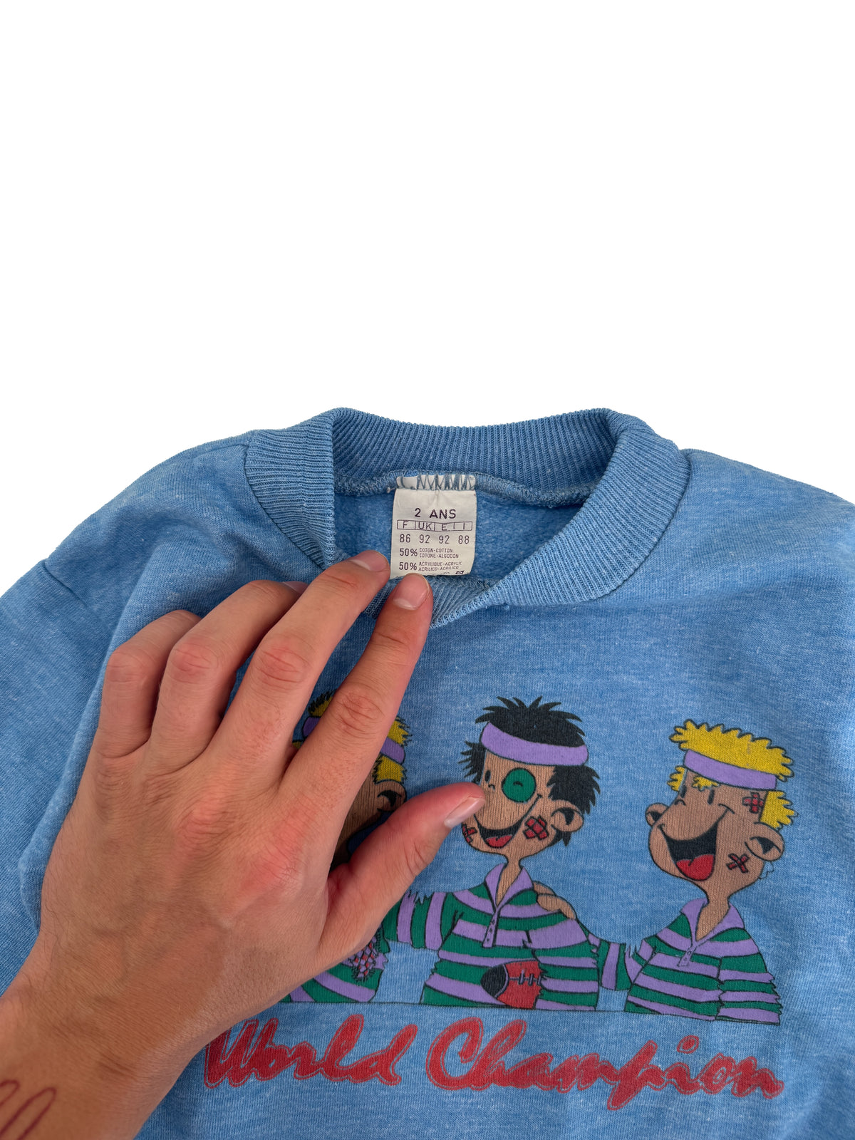 Vintage 80s “World Champion” Kids Crewneck (size 2)
