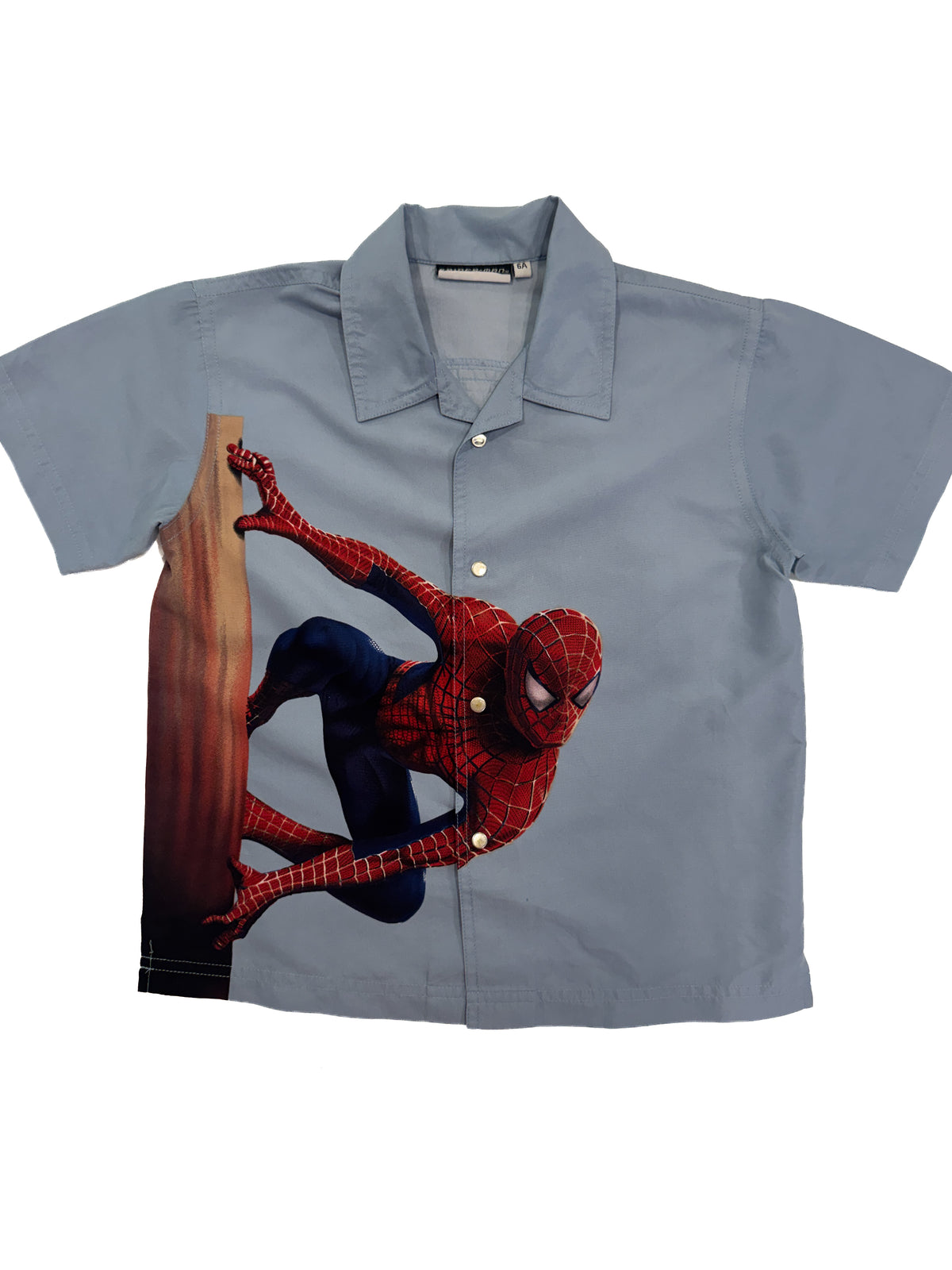 Vintage 2002 Spider-Man Movie Kids Button-Up Shirt (size 6)