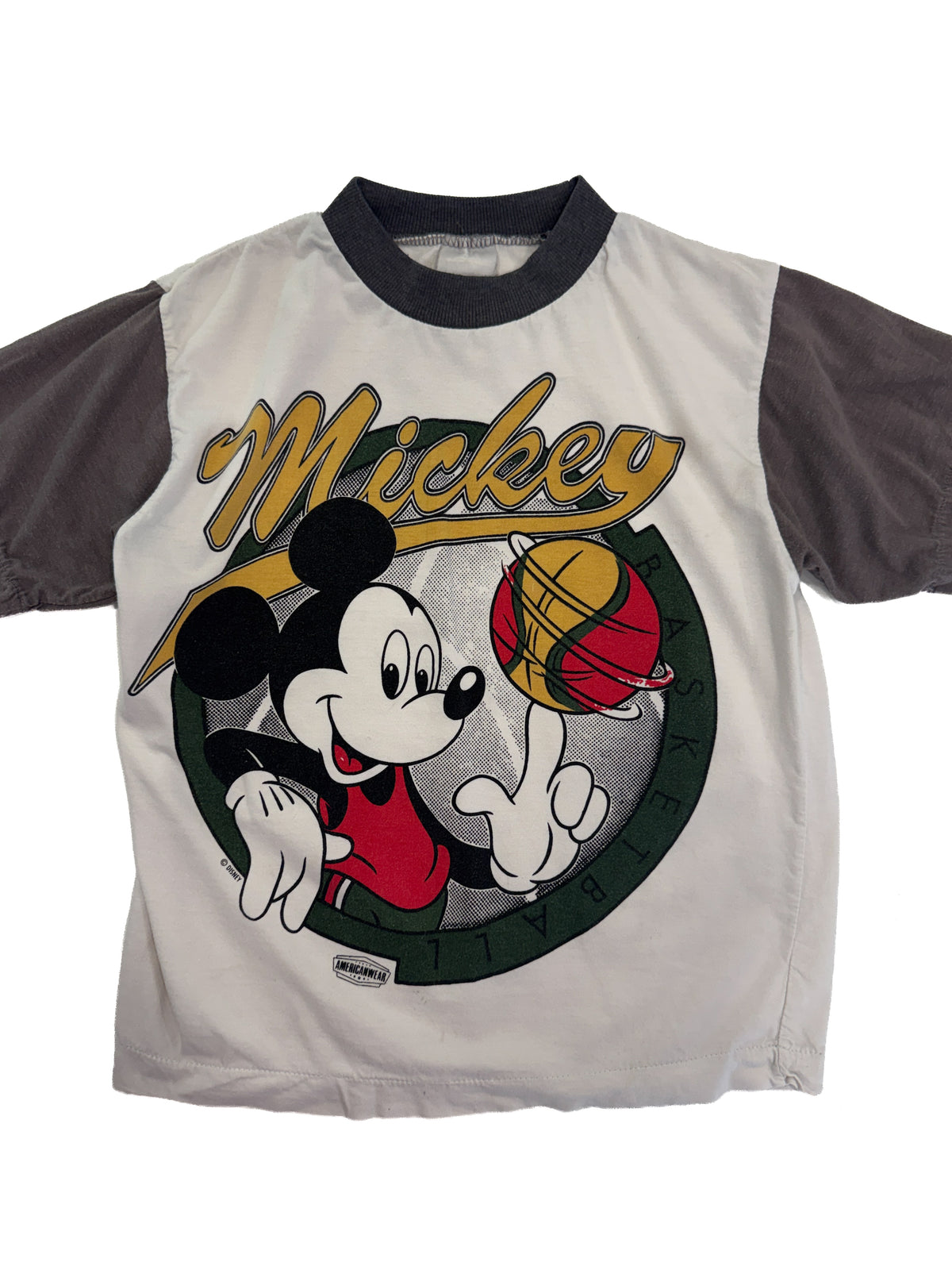 Vintage 90s Disney Mickey Basketball Kids (size 8/10)