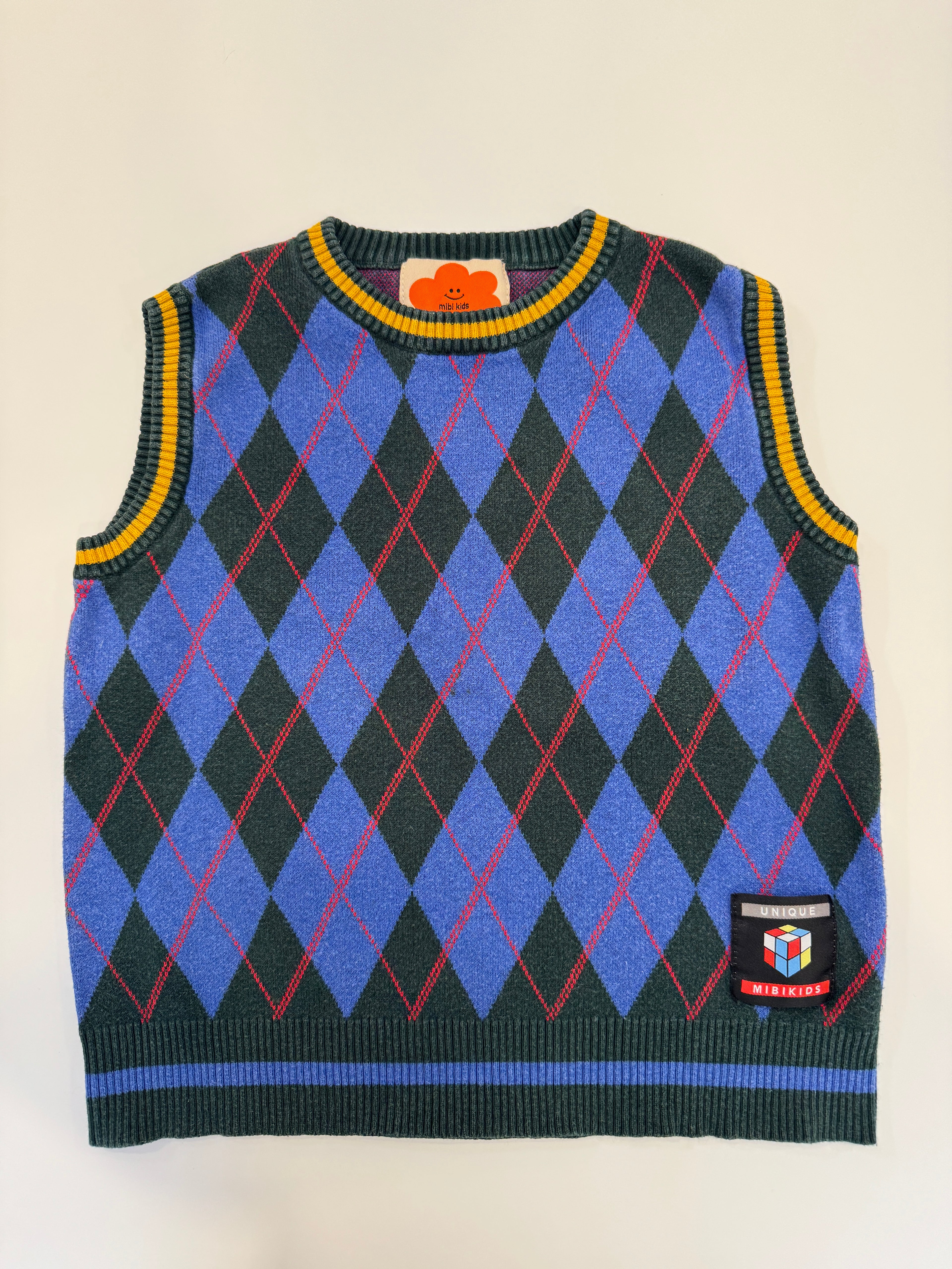 Mibi Kids Argyle Sweater Vest (size 5/6)