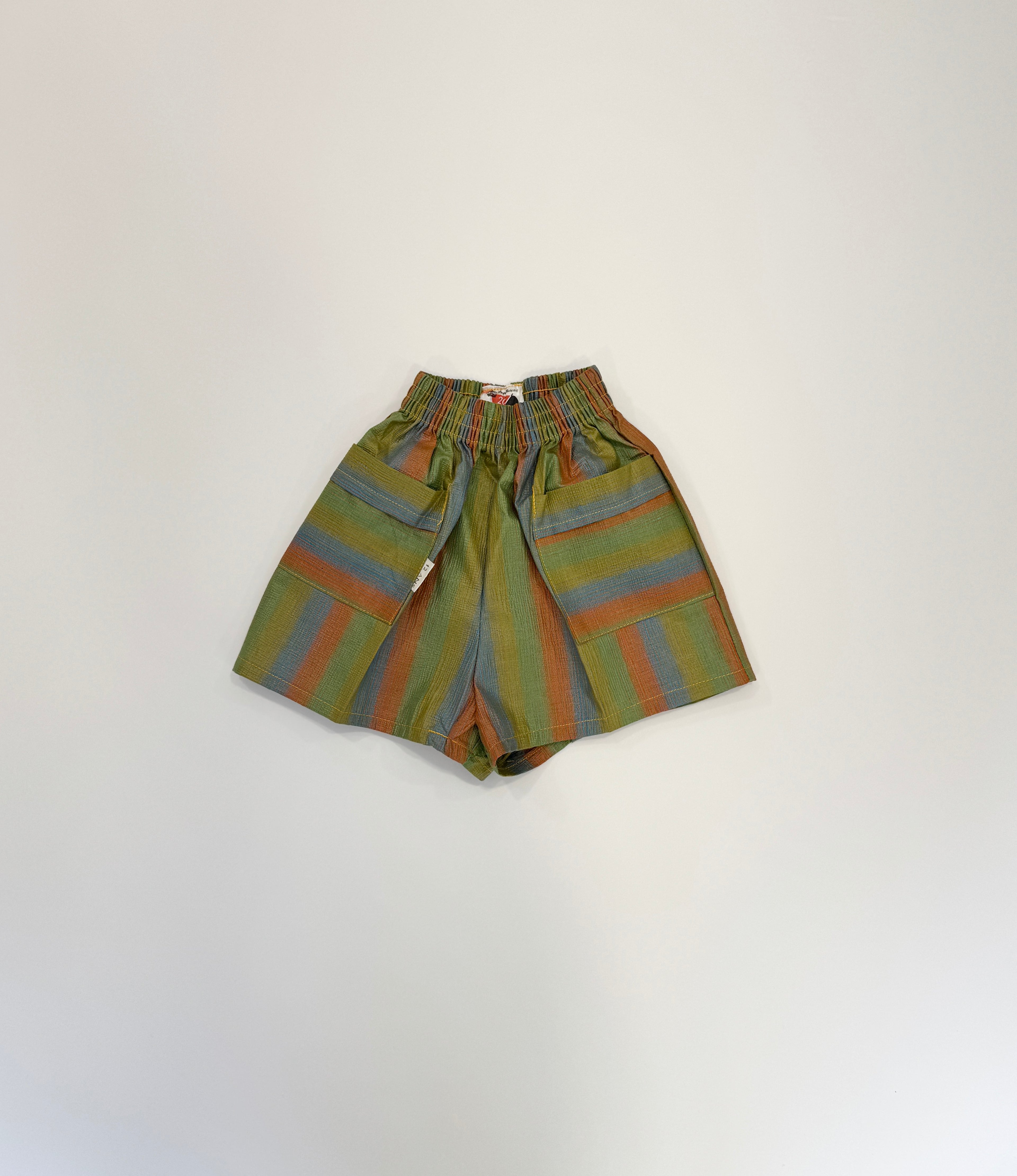 Vintage 70s Rainbow Stripe Elastic Waist Shorts (size 4/5)