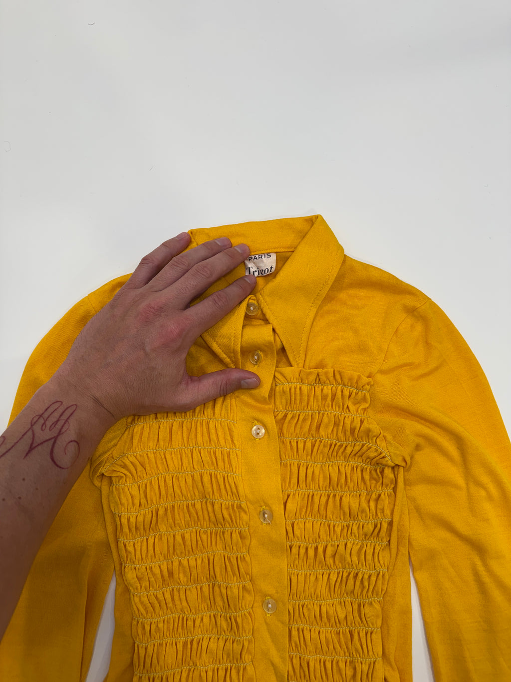 Vintage 70s Pointed Collar Smocked Yellow Shirt (size 6/7)