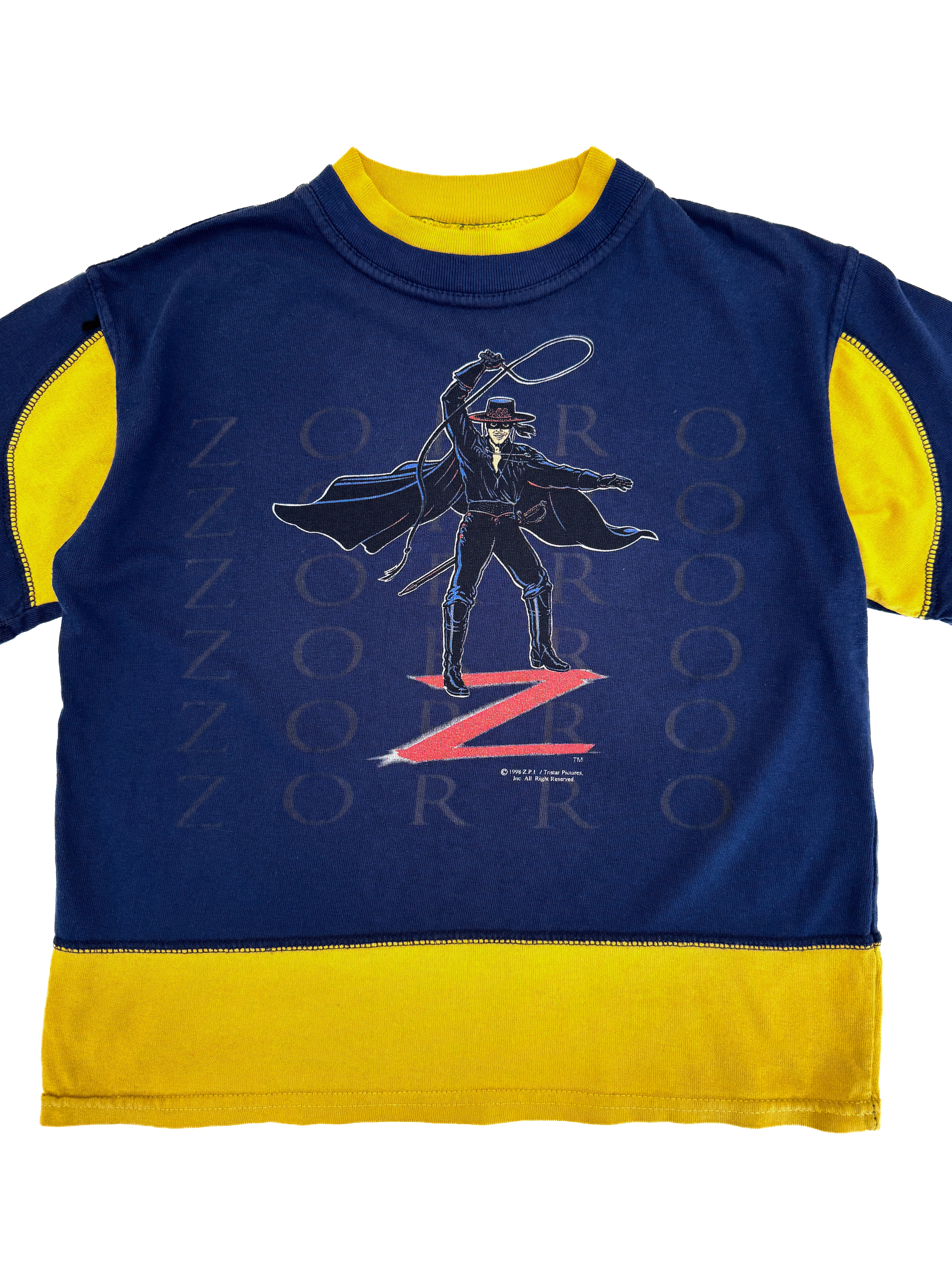 Vintage 1998 Zorro T-Shirt (size 7/8)