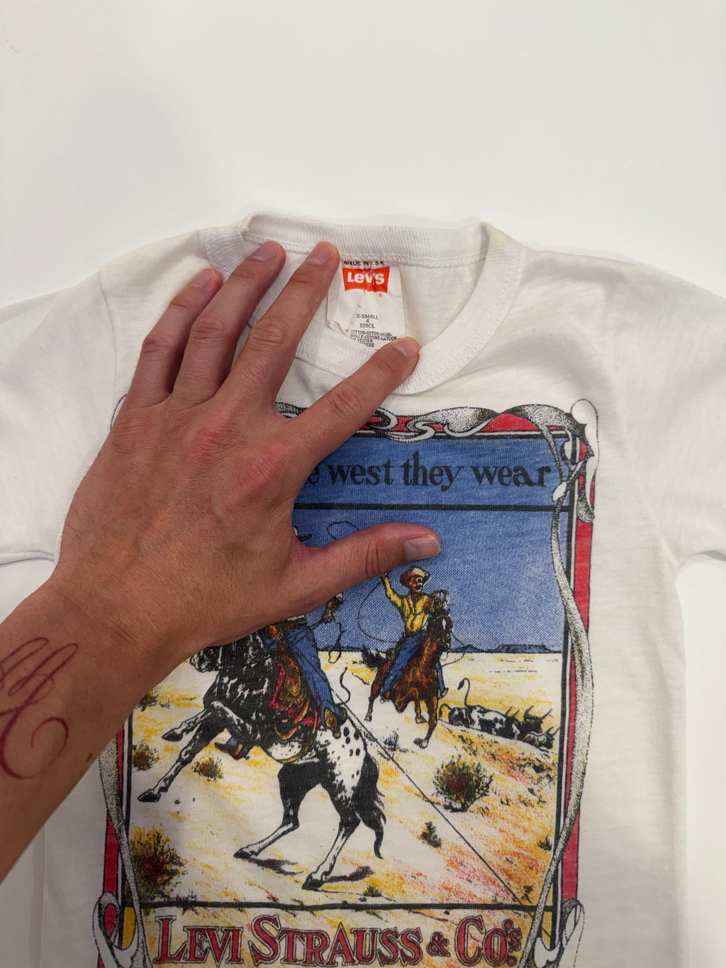 Vintage 90s Levi's Cowboy Graphic T-Shirt (size 4)